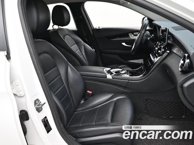 Mercedes-Benz C-Class C200