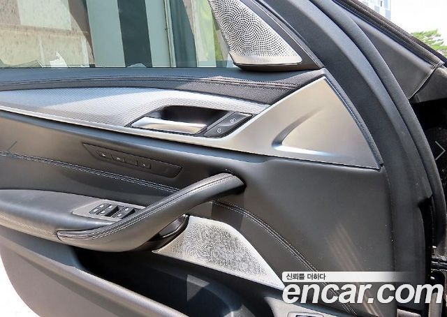 BMW 5-Series M550d xDrive