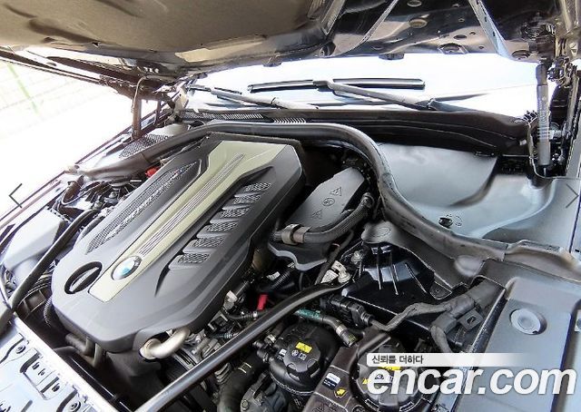 BMW 5-Series M550d xDrive