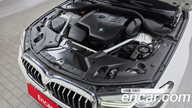 BMW 5-Series 520i M Sport