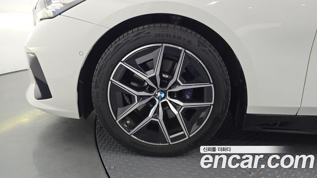 BMW 5-Series 520i M Sport