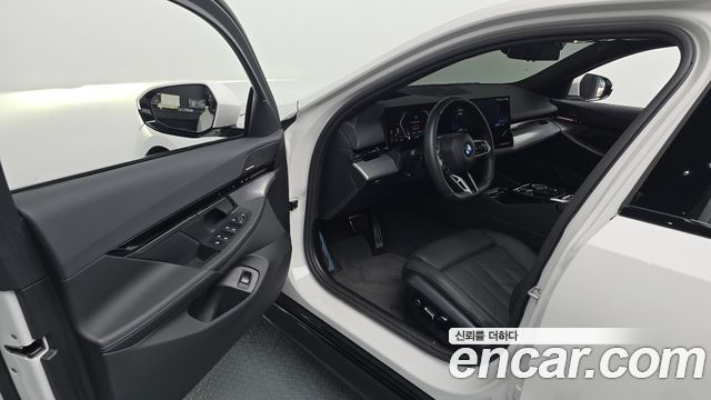 BMW 5-Series 520i M Sport
