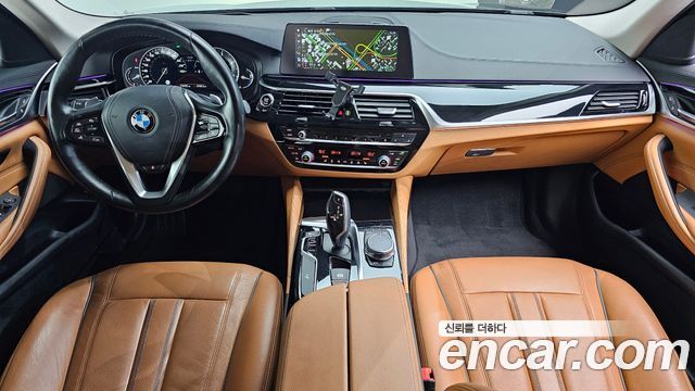BMW 5-Series 520d Luxury Special Edition
