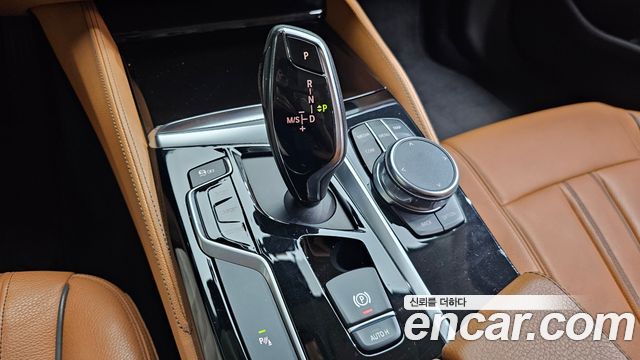 BMW 5-Series 520d Luxury Special Edition