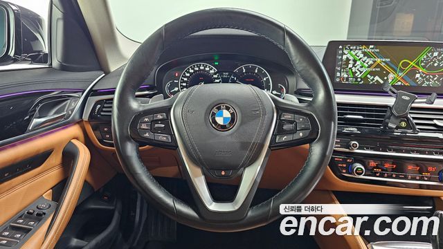 BMW 5-Series 520d Luxury Special Edition