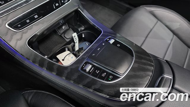 Mercedes-Benz E-Class E250 AMG Line