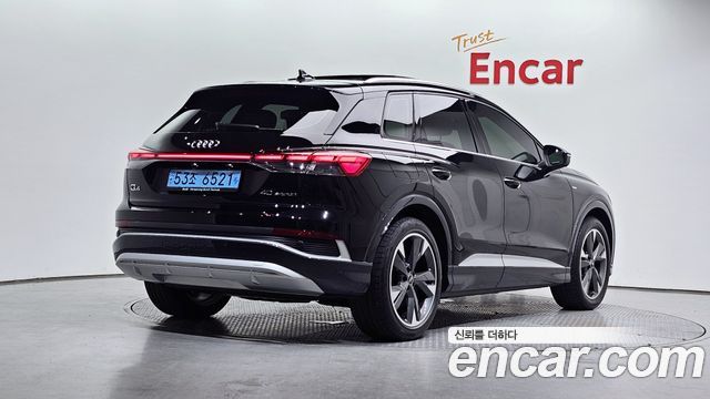 Audi Q4 e-tron 40 Premium