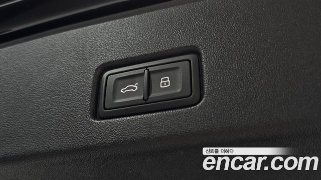 Audi Q4 e-tron 40 Premium