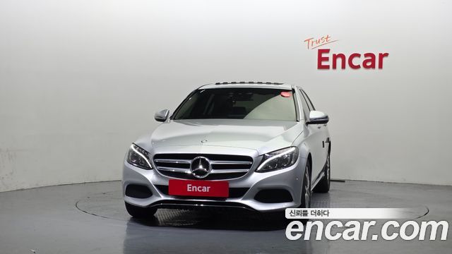 Mercedes-Benz C-Class C200 Avantgarde
