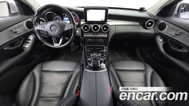 Mercedes-Benz C-Class C200 Avantgarde