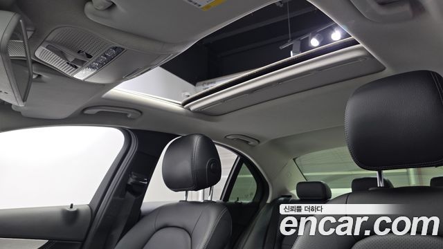 Mercedes-Benz C-Class C200 Avantgarde