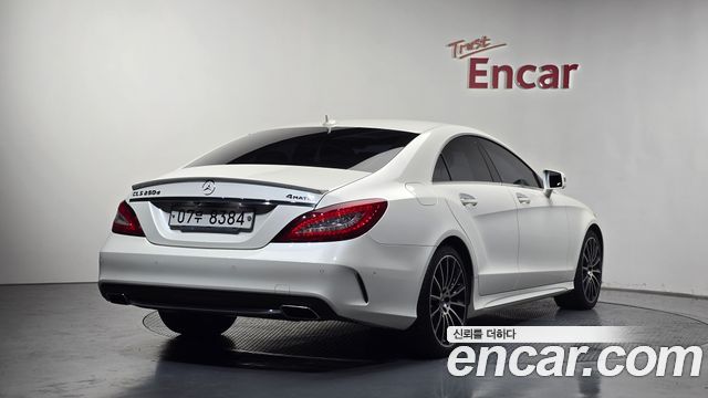 Mercedes-Benz CLS-Class CLS250 d 4MATIC AMG Line