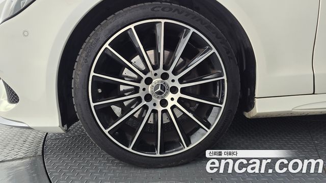 Mercedes-Benz CLS-Class CLS250 d 4MATIC AMG Line