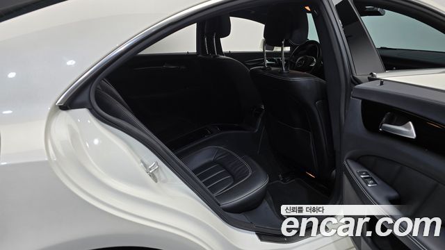 Mercedes-Benz CLS-Class CLS250 d 4MATIC AMG Line