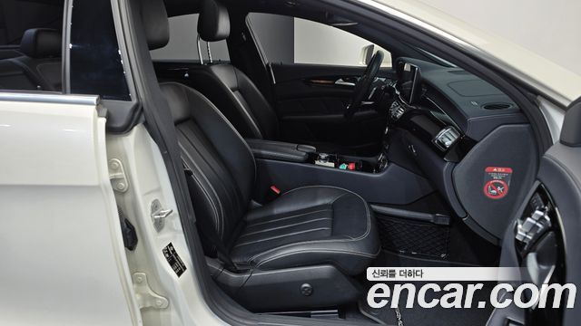 Mercedes-Benz CLS-Class CLS250 d 4MATIC AMG Line
