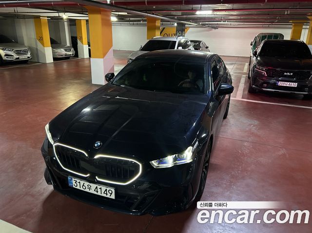 BMW 5-Series 530i xDrive M Sport