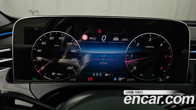 Mercedes-Benz E-Class E220d 4MATIC Exclusive