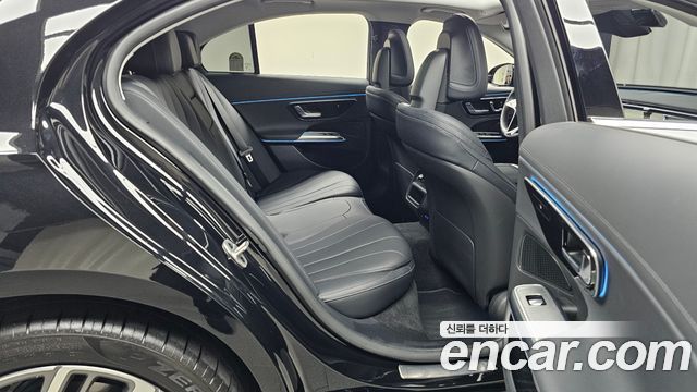 Mercedes-Benz E-Class E220d 4MATIC Exclusive