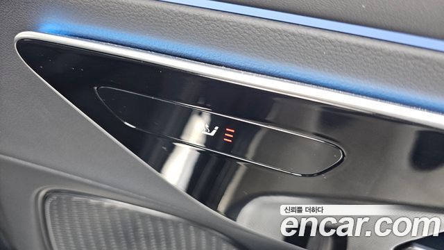 Mercedes-Benz E-Class E220d 4MATIC Exclusive
