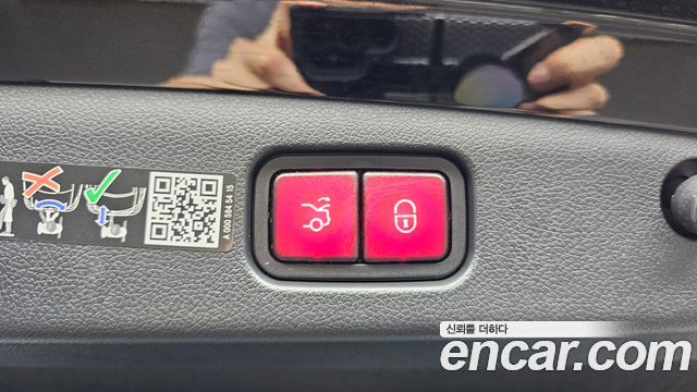 Mercedes-Benz E-Class E220d 4MATIC Exclusive