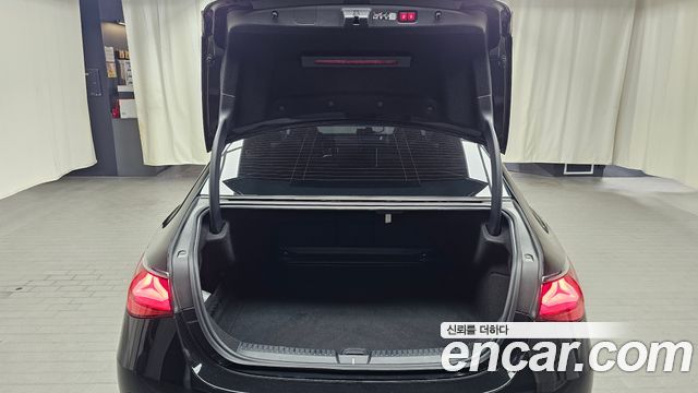 Mercedes-Benz E-Class E220d 4MATIC Exclusive