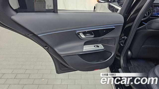 Mercedes-Benz E-Class E220d 4MATIC Exclusive
