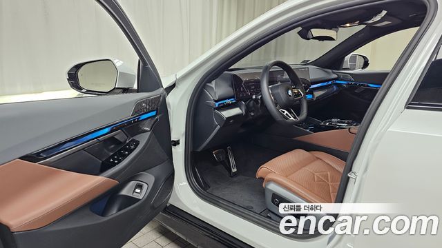 BMW 5-Series 530i xDrive M Sport Pro Special Edition
