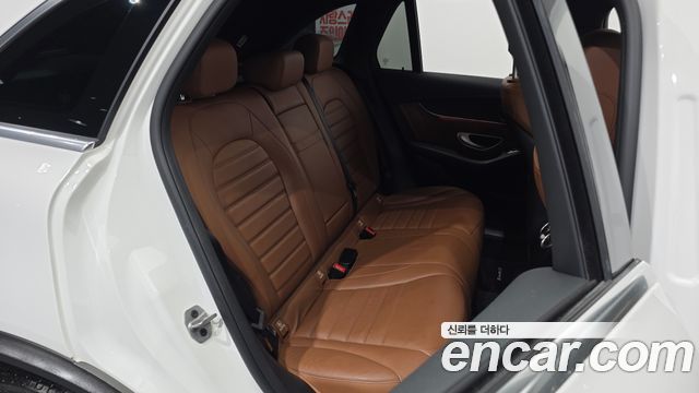 Mercedes-Benz GLC-Class GLC300 4MATIC