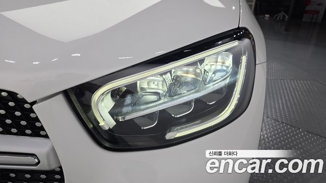 Mercedes-Benz GLC-Class GLC300 4MATIC