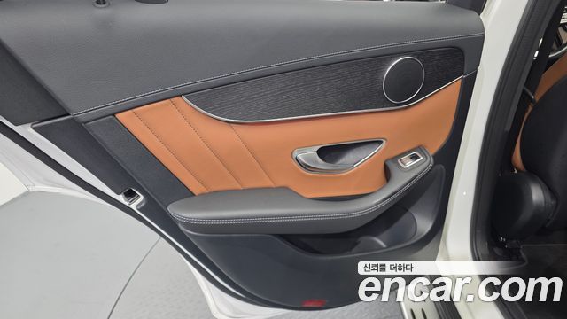 Mercedes-Benz GLC-Class GLC300 4MATIC