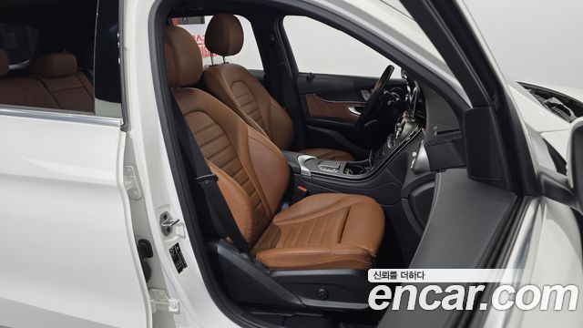 Mercedes-Benz GLC-Class GLC300 4MATIC