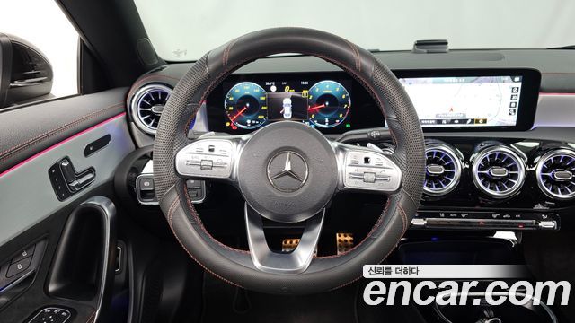 Mercedes-Benz CLA-Class CLA250 4MATIC