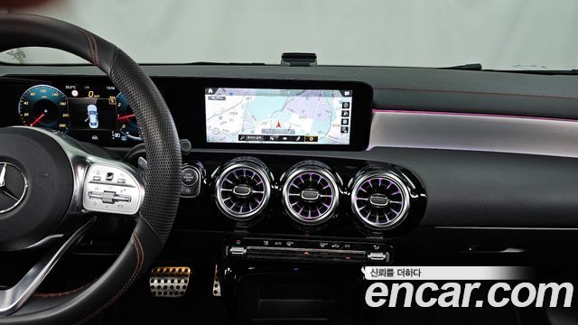 Mercedes-Benz CLA-Class CLA250 4MATIC