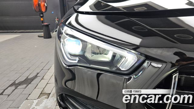 Mercedes-Benz CLA-Class CLA250 4MATIC