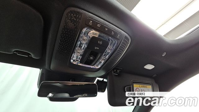 Mercedes-Benz CLA-Class CLA250 4MATIC