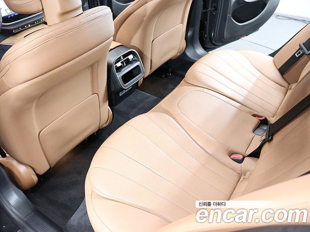 Mercedes-Benz E-Class E200 Avantgarde