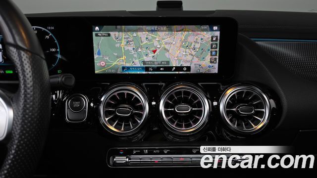 Mercedes-Benz EQA EQA250 AMG Package Plus