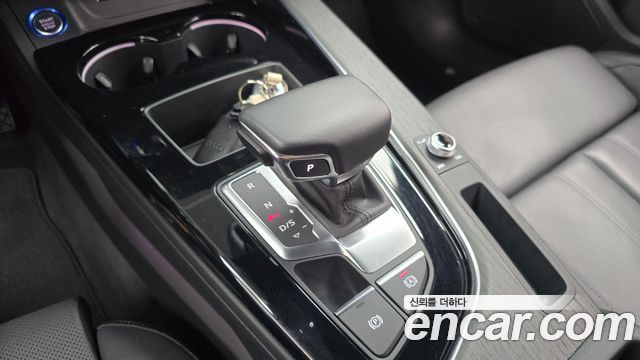 Audi A4 40 TFSI Premium