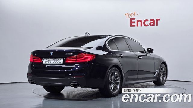BMW 5-Series 520d xDrive M Sport Package Plus