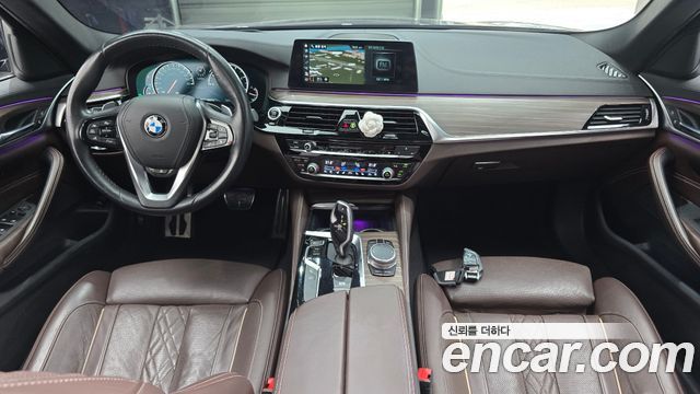 BMW 5-Series 520d xDrive M Sport Package Plus
