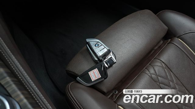 BMW 5-Series 520d xDrive M Sport Package Plus