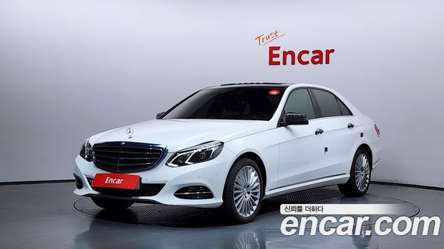 Mercedes-Benz E-Class E300 Elegance