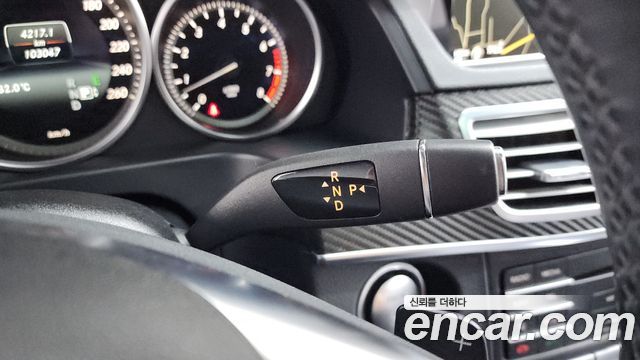 Mercedes-Benz E-Class E300 Elegance