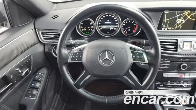 Mercedes-Benz E-Class E300 Elegance