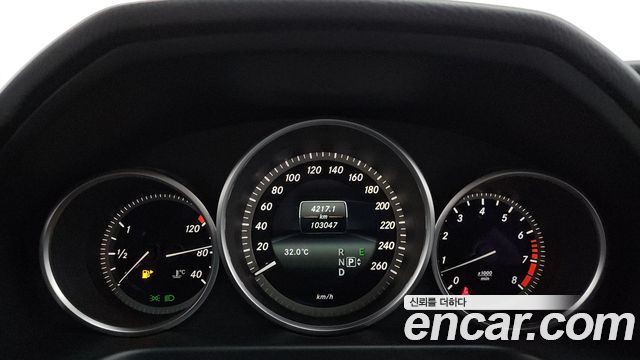 Mercedes-Benz E-Class E300 Elegance