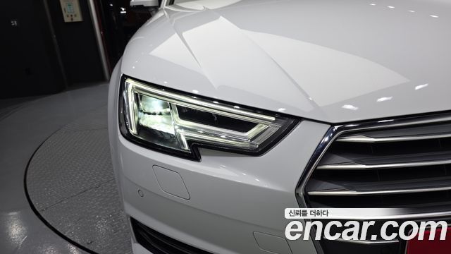 Audi A4 35 TDI Premium