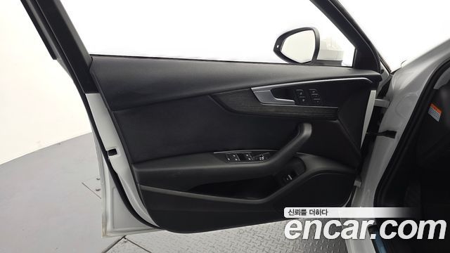 Audi A4 35 TDI Premium
