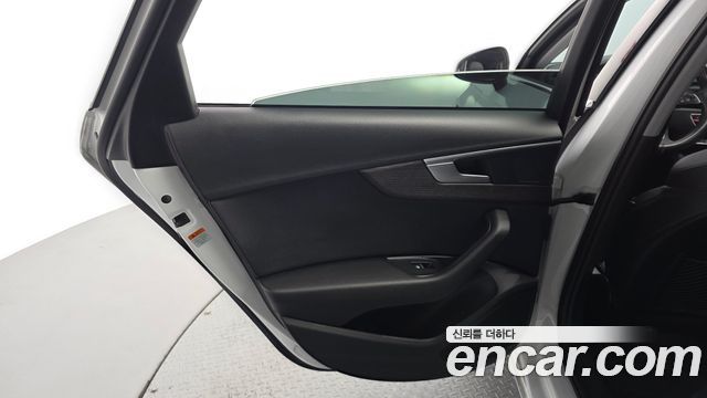 Audi A4 35 TDI Premium
