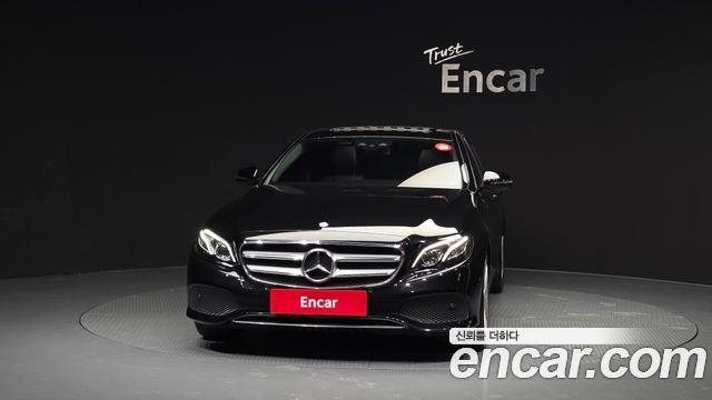 Mercedes-Benz E-Class E220d Avantgarde