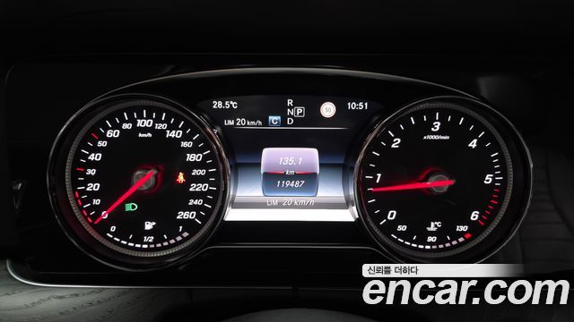 Mercedes-Benz E-Class E220d Avantgarde